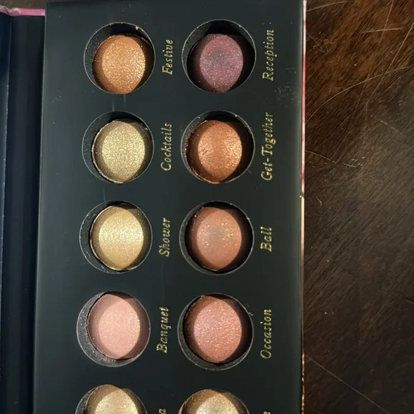 Laura Geller The Delectables 14 multi-finish baked eyeshadows PINK PROSECCO - Picture 4 of 6